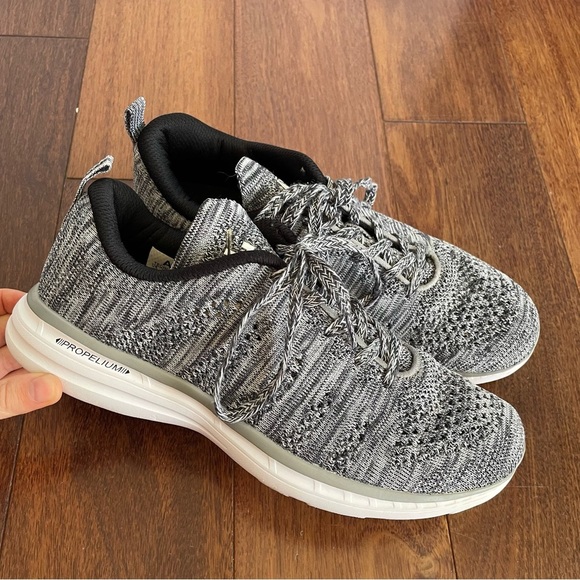 APL Women’s Techloom Pro Heather Gray Running Shoes Unisex Propelium 9 - Picture 3 of 11